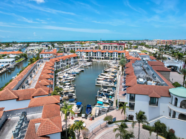 Downtown Naples Luxury Two Bedroom Waterfront Residence